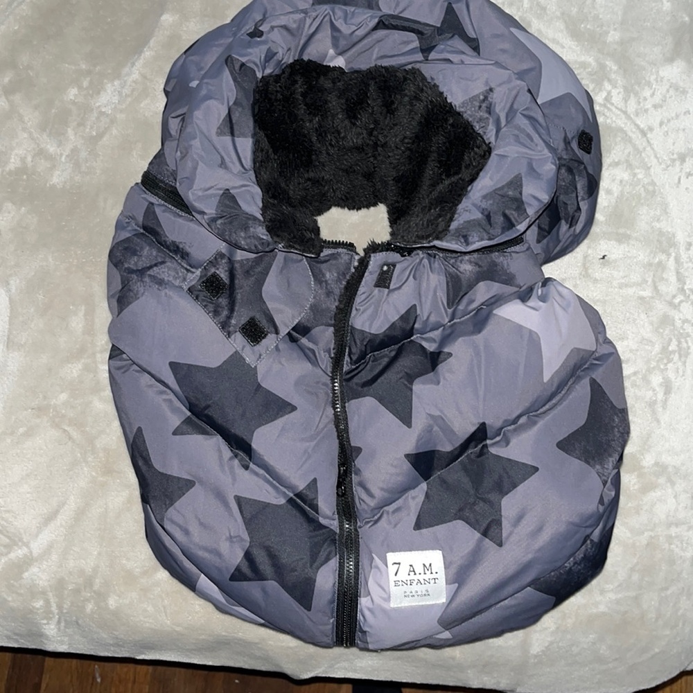 7 A.M. Enfant Car Seat Cover